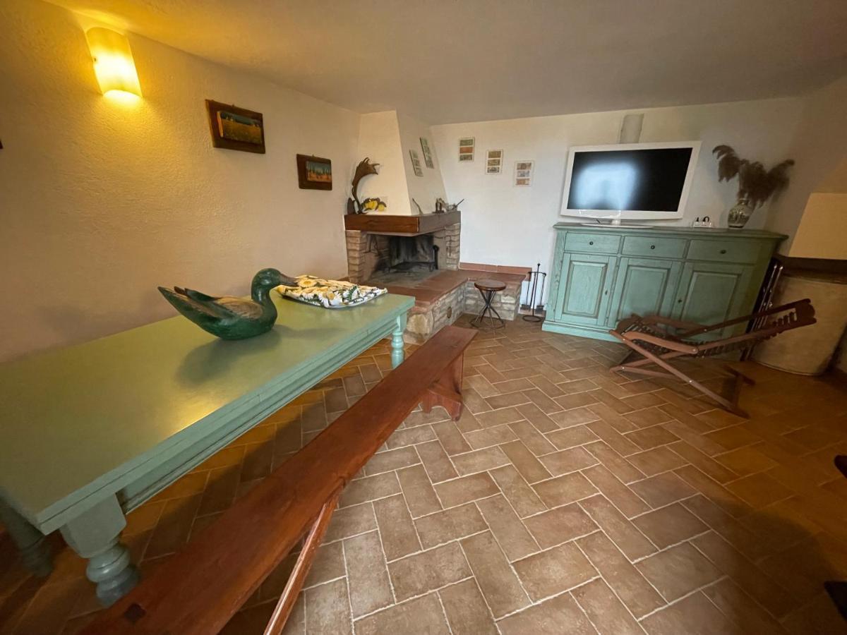 Il Rifugio Nelle Crete Apartman Vescona Kültér fotó